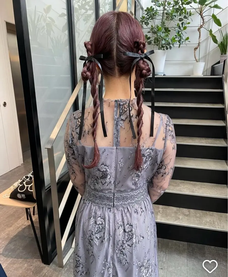 ロング ヘアアレンジ 結婚式・ブライダル mao | 柔らか艶カラー🫧のヘアスタイル