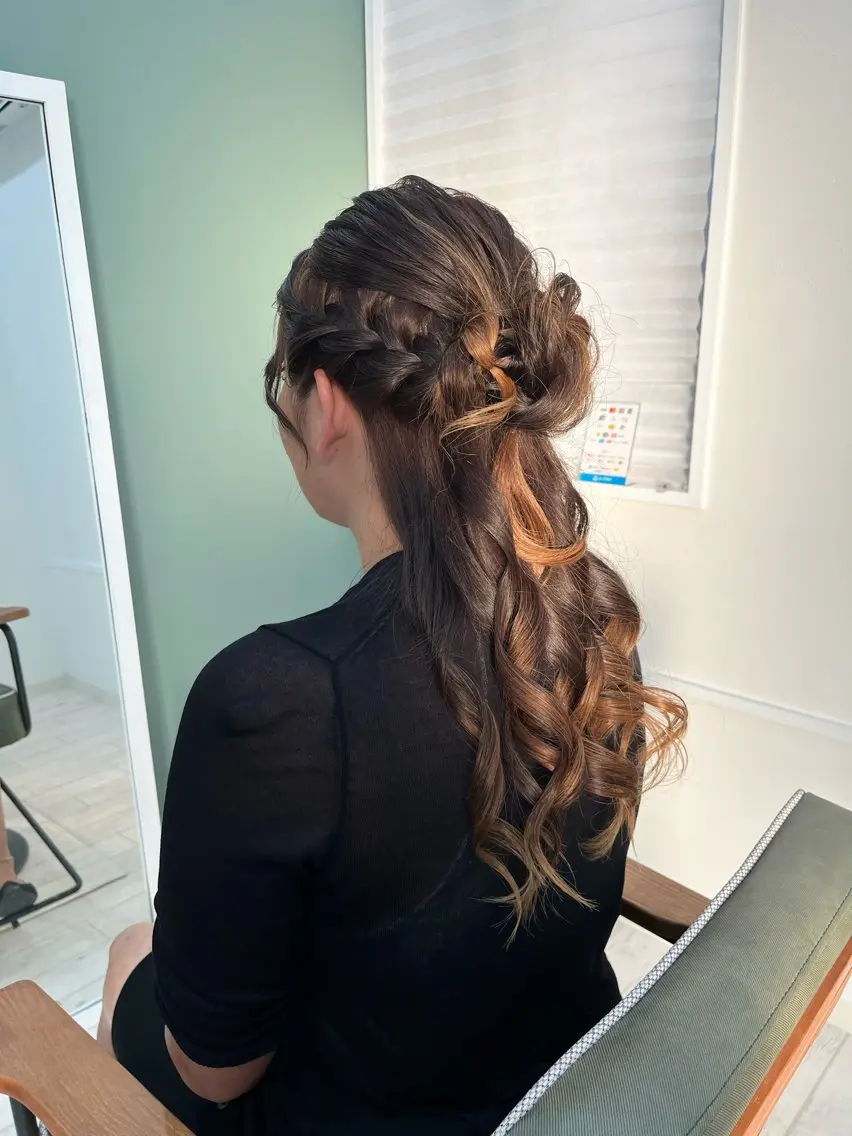 ロング ヘアセット M.arc 【マーキ】のヘアスタイル