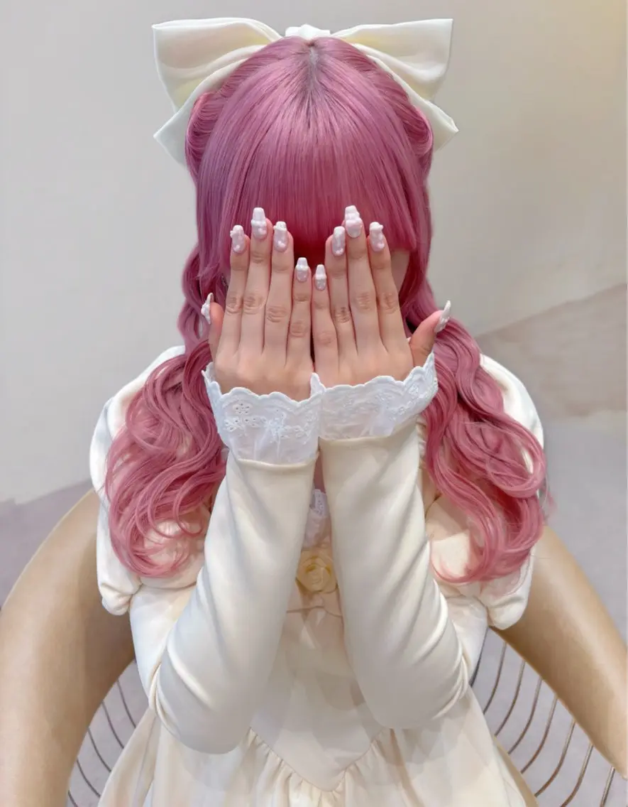 ロング カラー ヘアアレンジ カット ヘアカラー トリートメント 艶暗髪 ピンクカラー 似合わせカット 栄のヘアスタイル