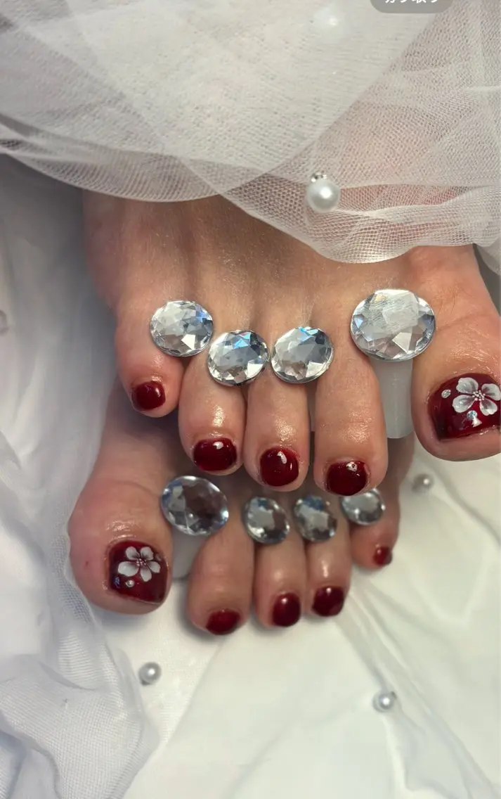 ネイル フラッシュネイル フットネイル フレンチネイル ジェルネイル ガラスフレンチ Nail salon Natulalのネイルデザイン