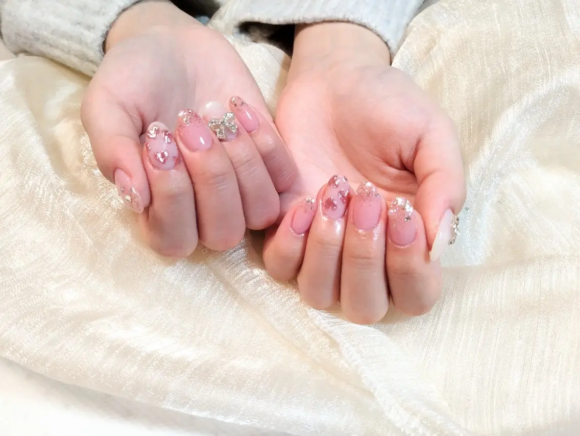 ネイル 持ち込み ハンドネイル ハンドケア ＤI'A ネイルサロンのネイルデザイン