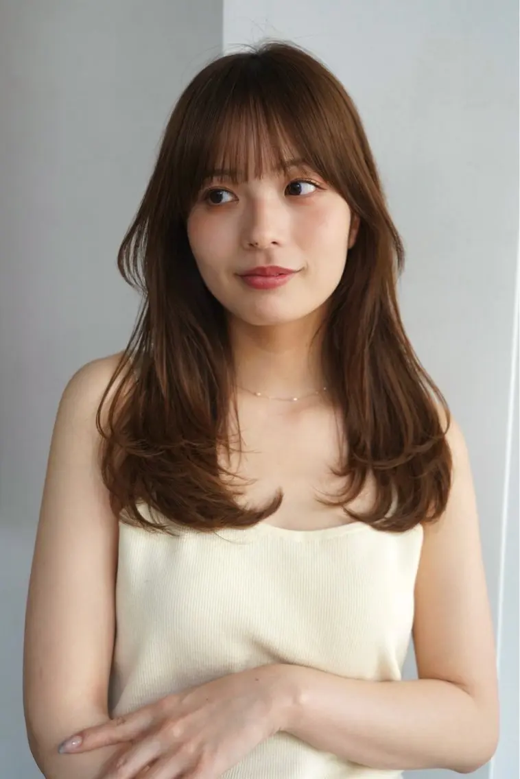 ロング カラー パーマ ブラウンカラー レイヤーカット ロング シースルーバング 米本 圭吾のヘアスタイル
