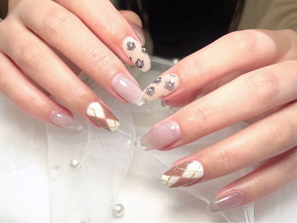 ネイル マグネットネイル 【新宿】Nail Yamazakiのネイルデザイン