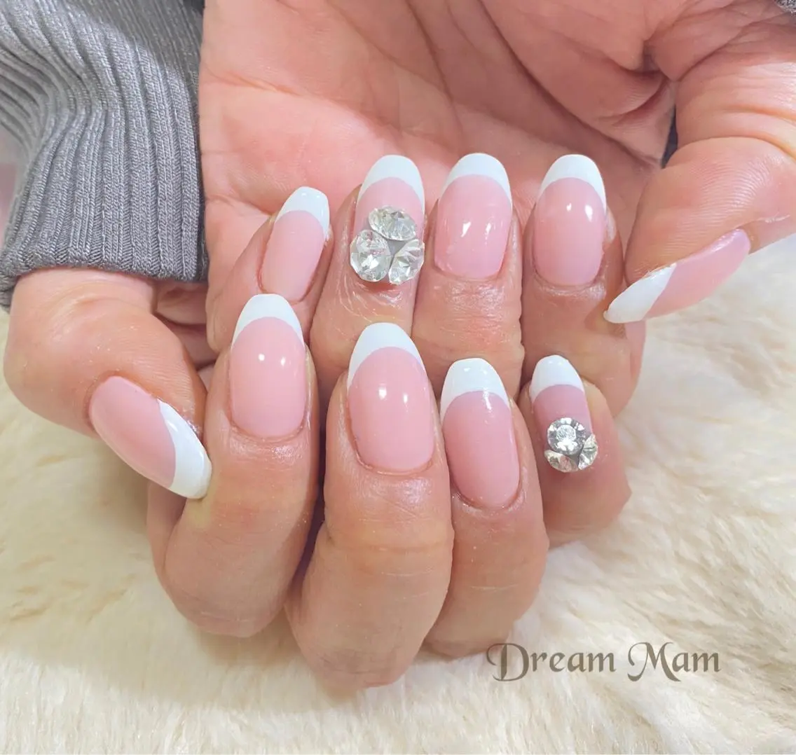 ネイル 桜ネイル 成人式 フレンチネイル ジェルネイル グリーン Nail Salon Dream Mamのネイルデザイン