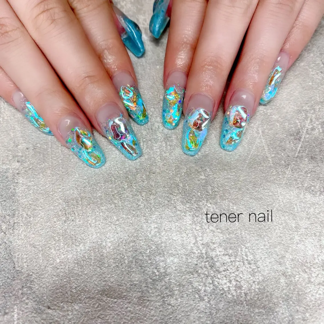 ネイル オーロラネイル キラキラネイル ストーンネイル テネルネイル tener nailのネイルデザイン