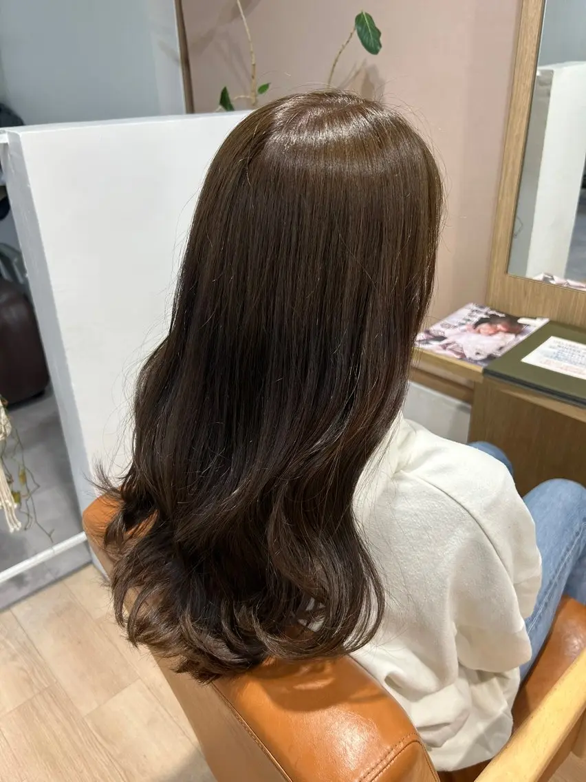 ロング 【金山】カット モデル/小西 サラのヘアスタイル