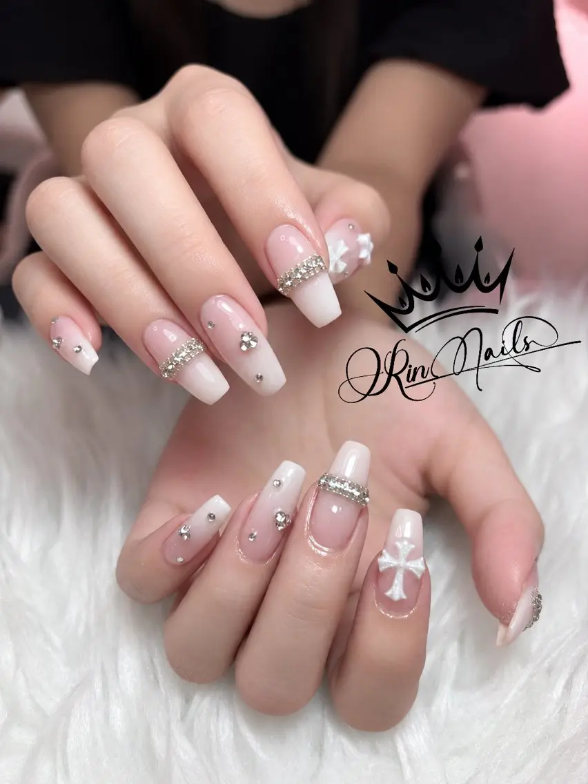 ネイル Rin.nails ネイルサロンのネイルデザイン
