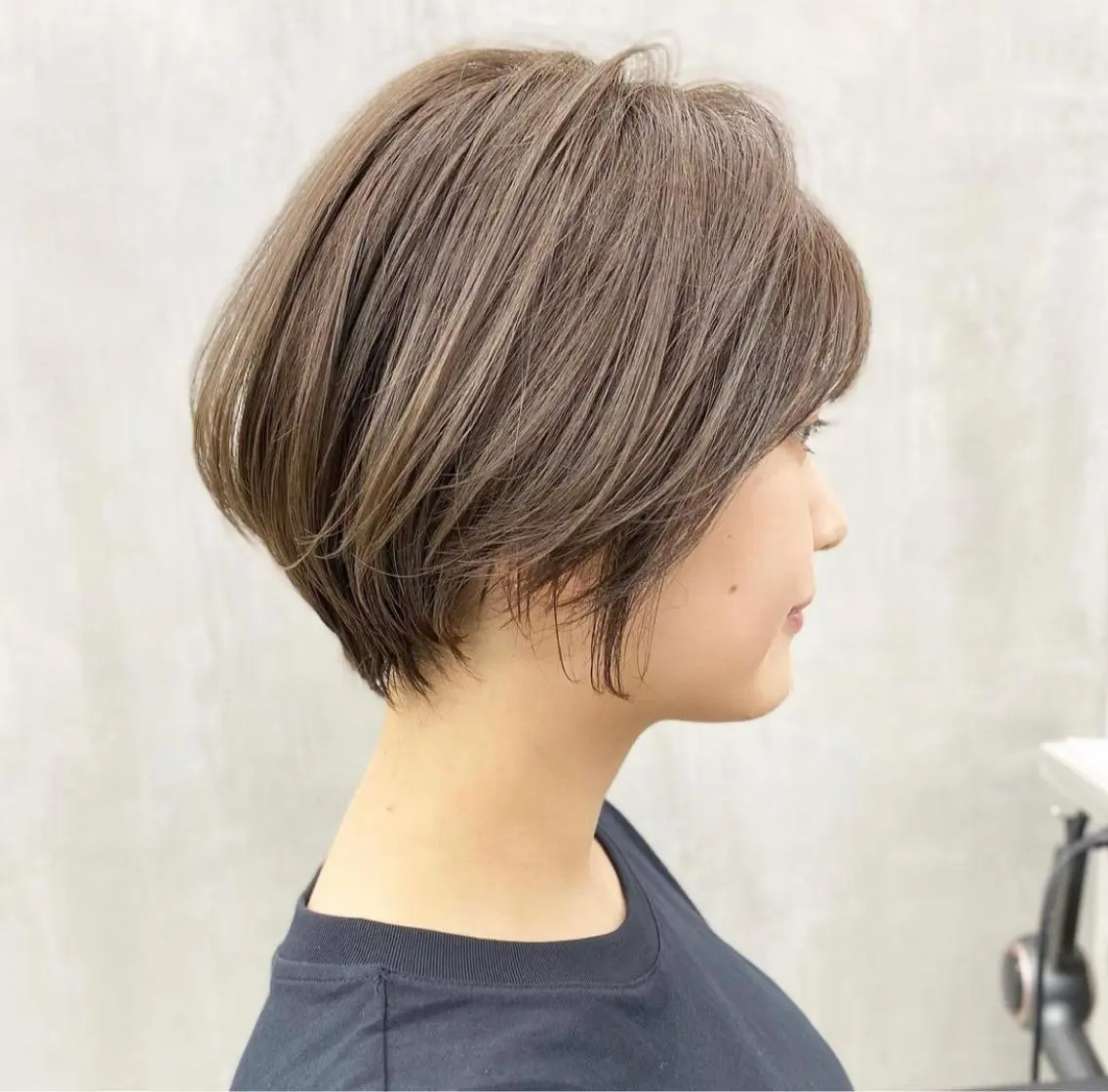 ショート カラー ショートヘア カット ヘアカラー トリートメント 👑ボブはお任せ ミヤノ👑のヘアスタイル
