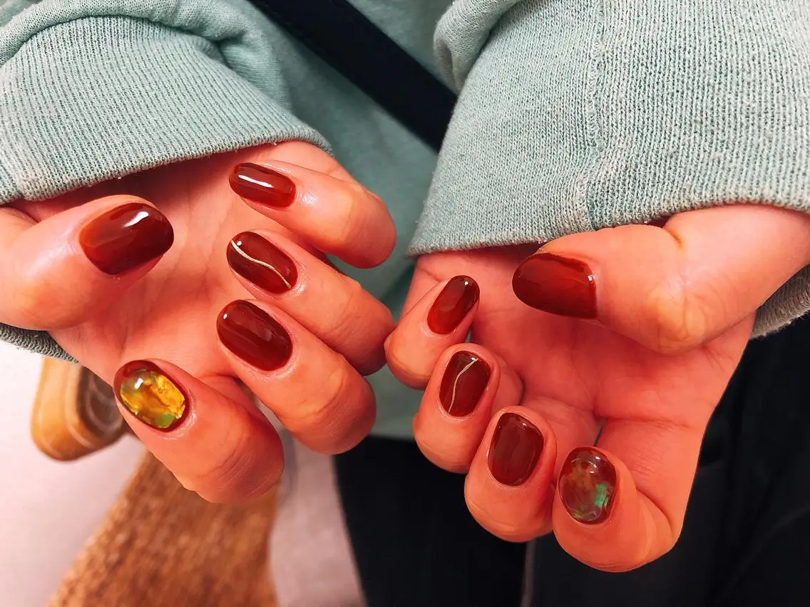 ネイル 氷ネイル・うるうるネイル ハンドネイル mogunail &blowのネイルデザイン