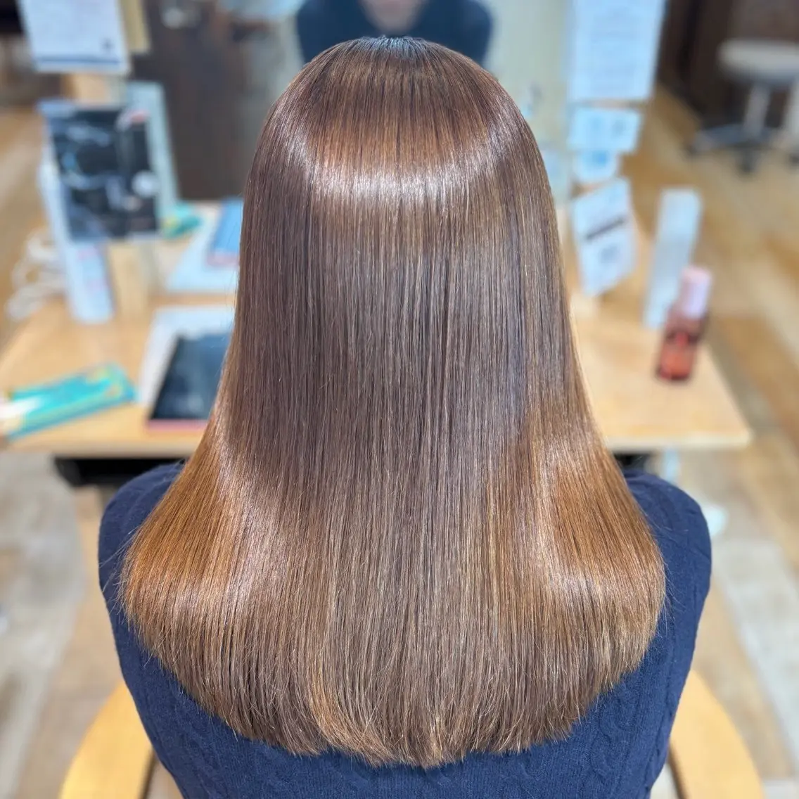セミロング カット ヘアカラー トリートメント 美奈 🫧のヘアスタイル