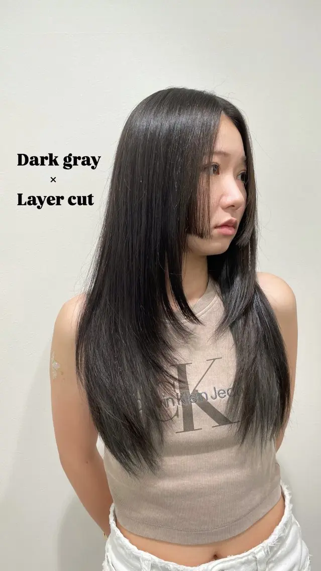 ロング ロングレイヤー レイヤーカット ロング カット ヘアカラー Rina🪄 韓国風レイヤーcutのヘアスタイル