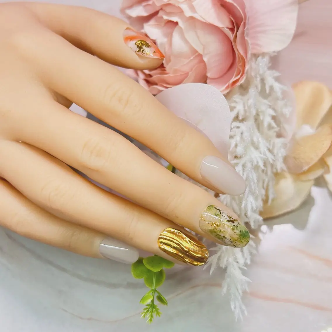 ネイル nailStella KOKOIST取扱店のネイルデザイン