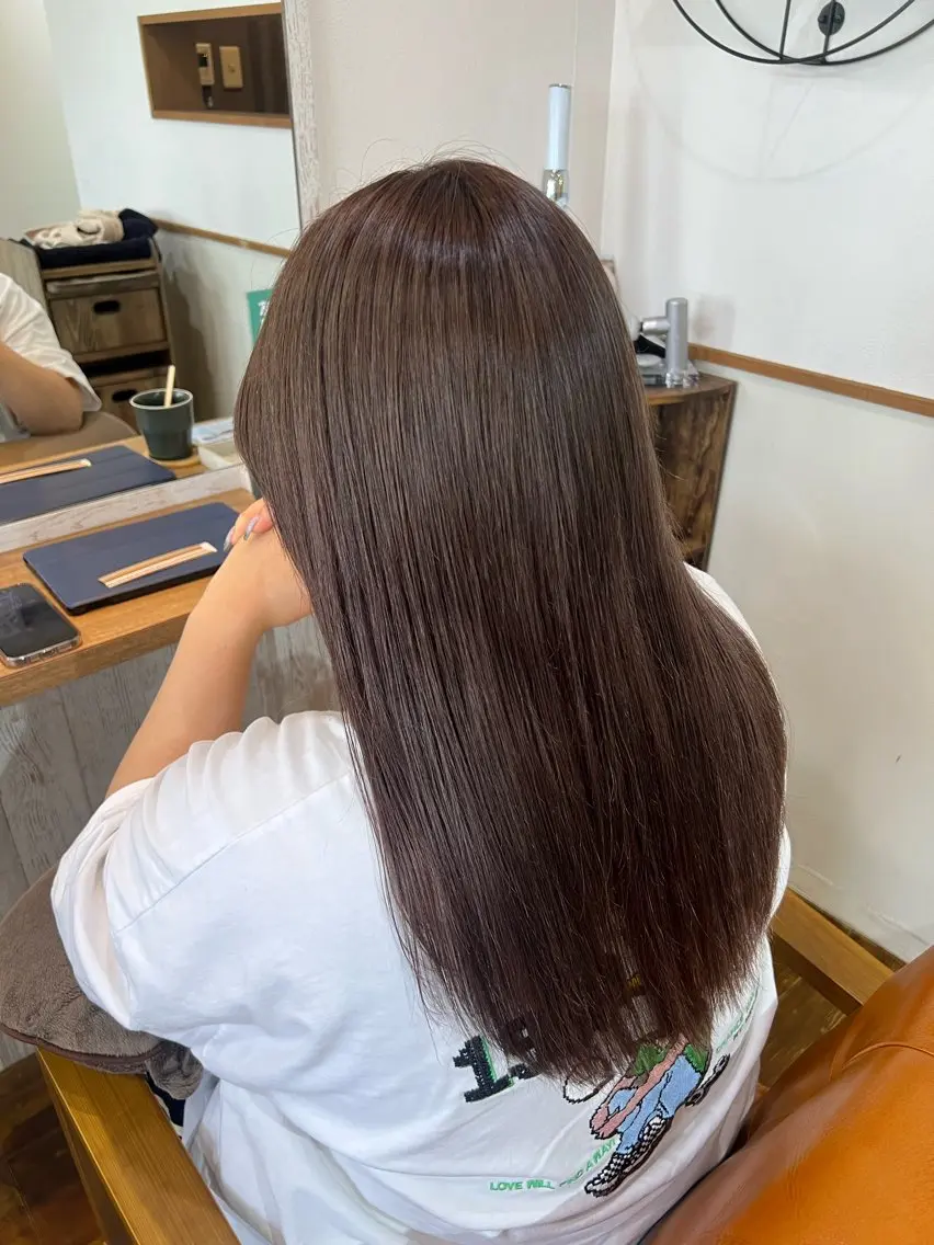 ロング カラー ベージュカラー ブリーチ 透明感カラー 勢力 星南のヘアスタイル