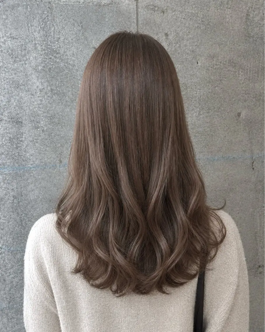 ロング カラー ベージュカラー カット ヘアカラー トリートメント 萩原 凌✄のヘアスタイル