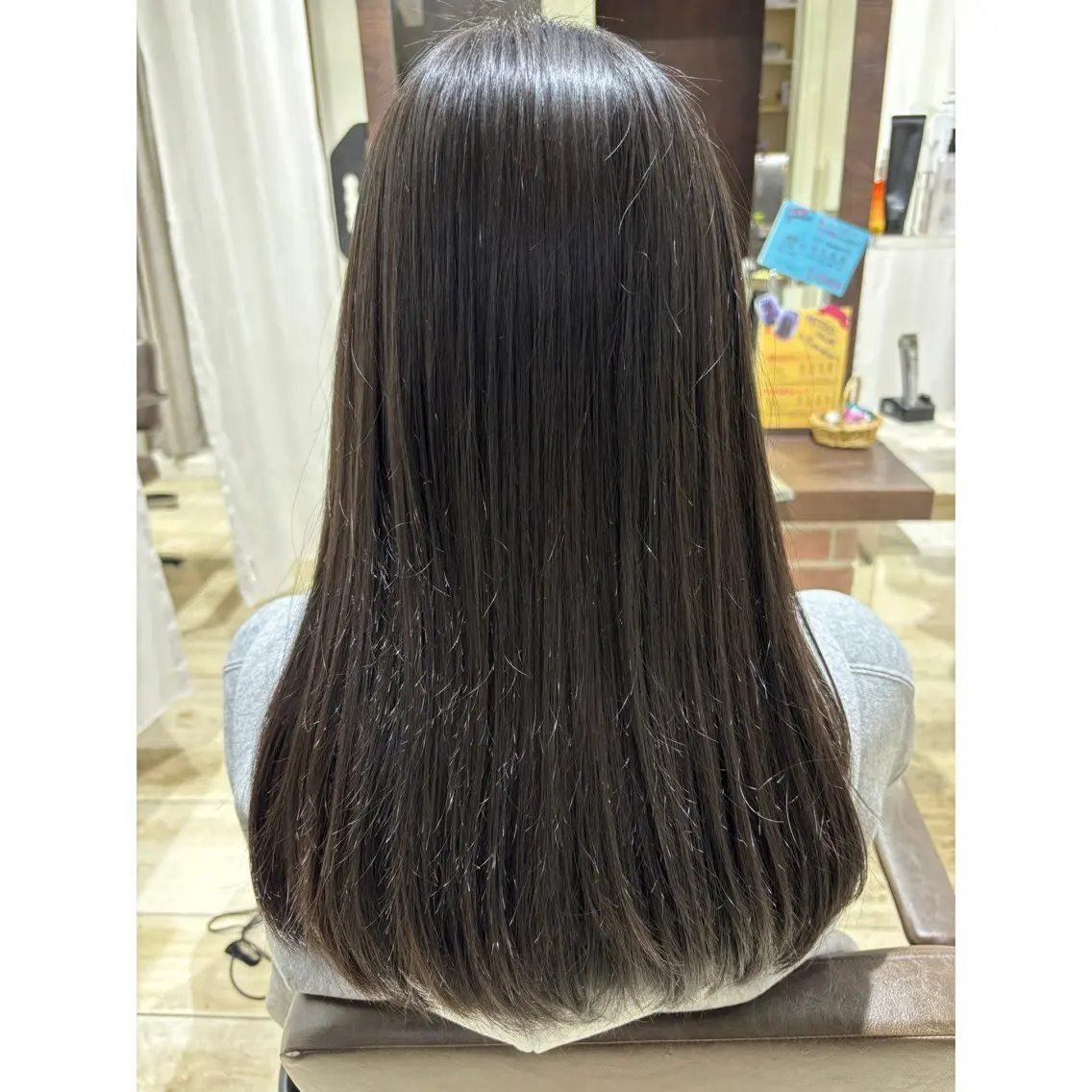 ロング パーマ しばた ゆらのヘアスタイル