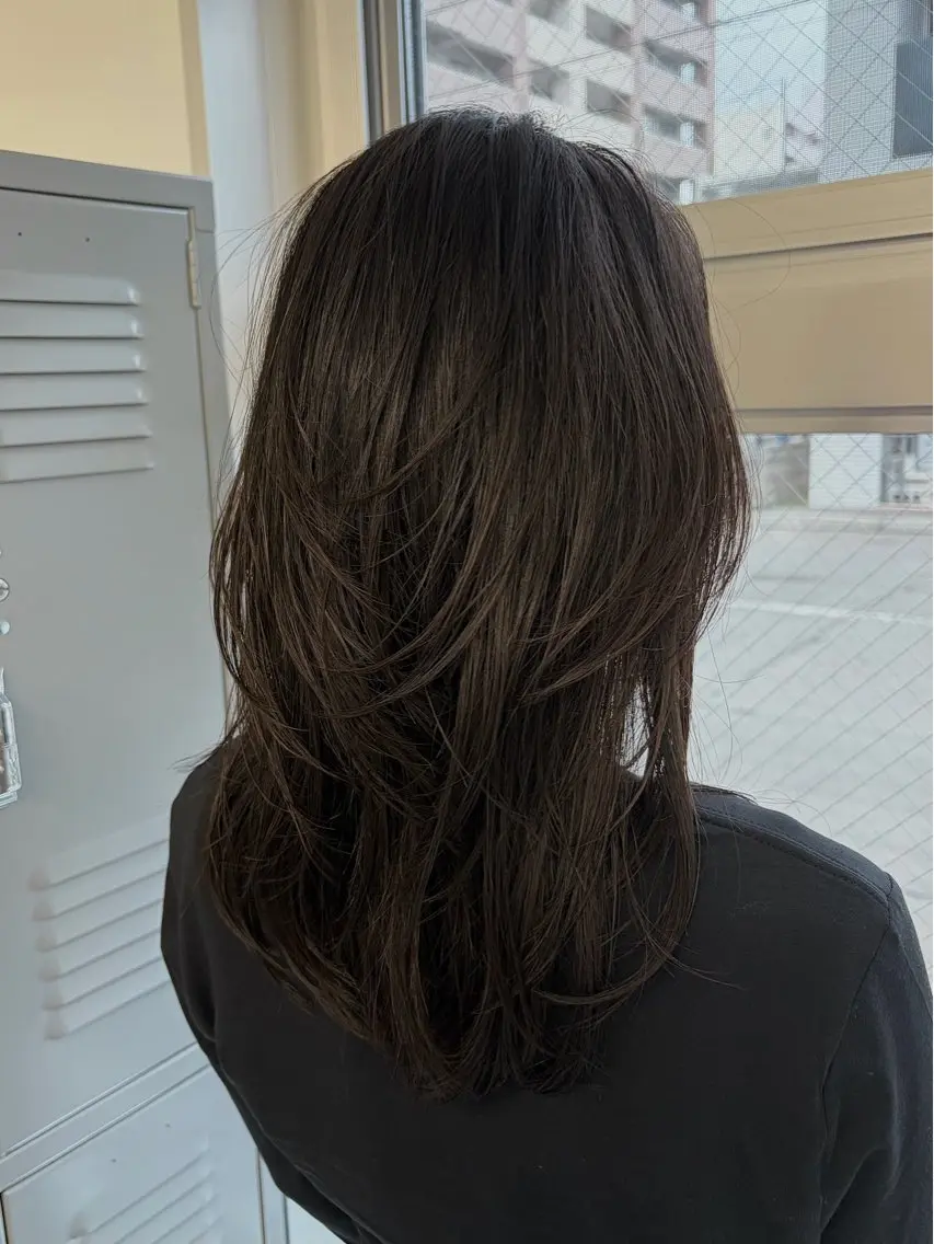 セミロング カラー 顔まわりレイヤー 顔周りカット レイヤーカット カット トリートメント cana 札幌レイヤースタイルのヘアスタイル