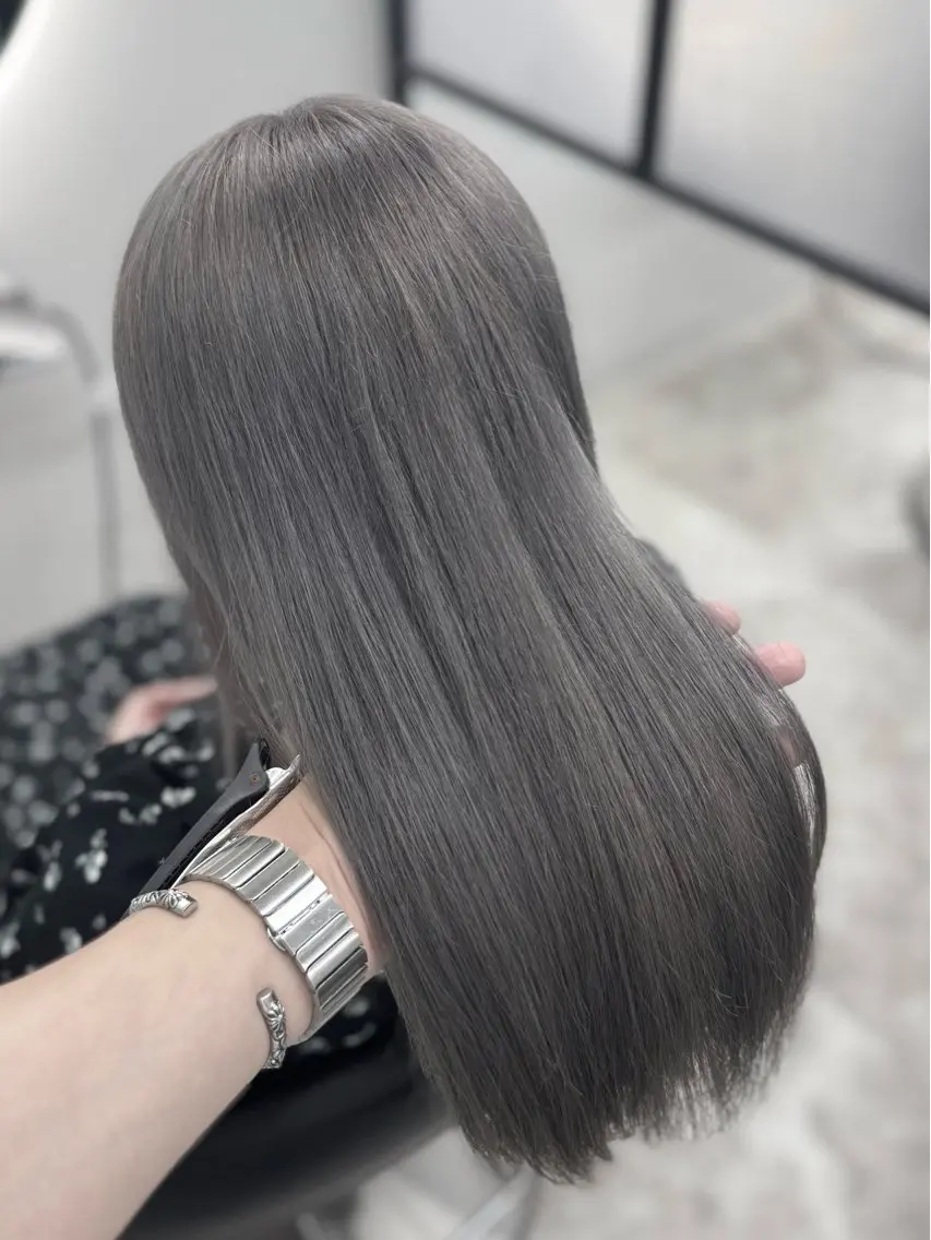 ロング カット ヘアカラー ✨Noto ミルクティー特化✨のヘアスタイル