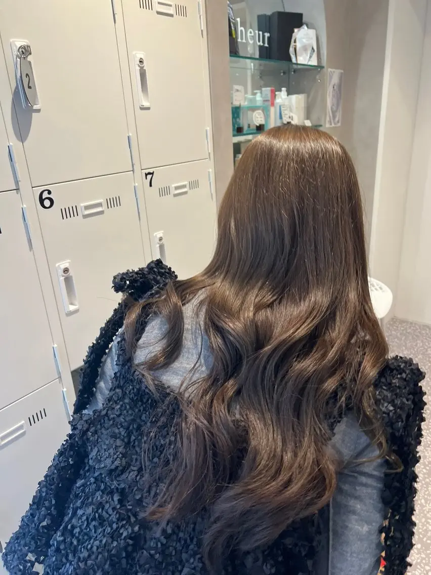 ロング カラー ベージュカラー ヘーゼル カット ヘアカラー Naru┆川西能勢口 ┆髪質改善サロンのヘアスタイル