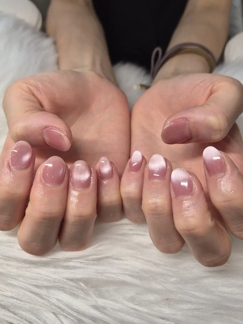 ネイル オフィスネイル シンプルネイル ハンドネイル tres Erinaのネイルデザイン