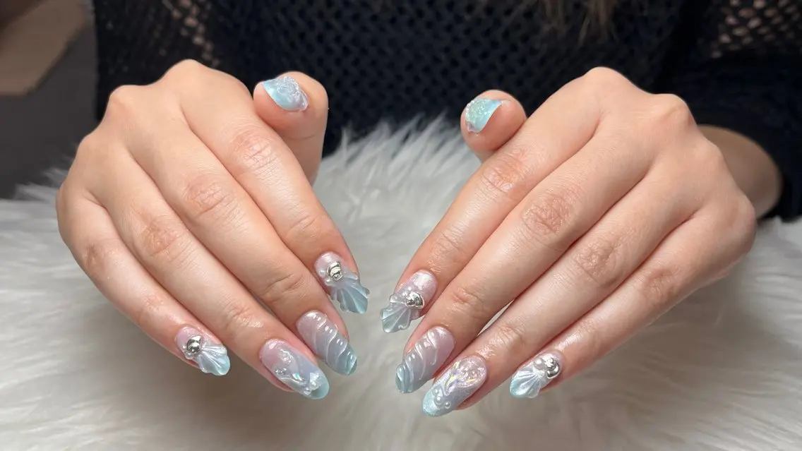 ネイル ハンドネイル リナ ⭐️のネイルデザイン