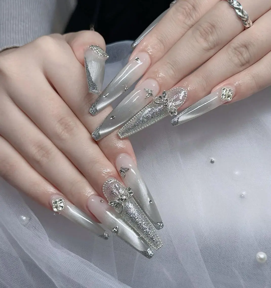 ネイル フレンチネイル ジェルネイル ハロウィン 韓国ネイル マグネットネイル ハンドネイル H.baby Nail Salonのネイルデザイン