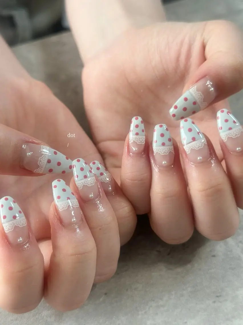 ネイル ハンドネイル One's Nail Roomのネイルデザイン