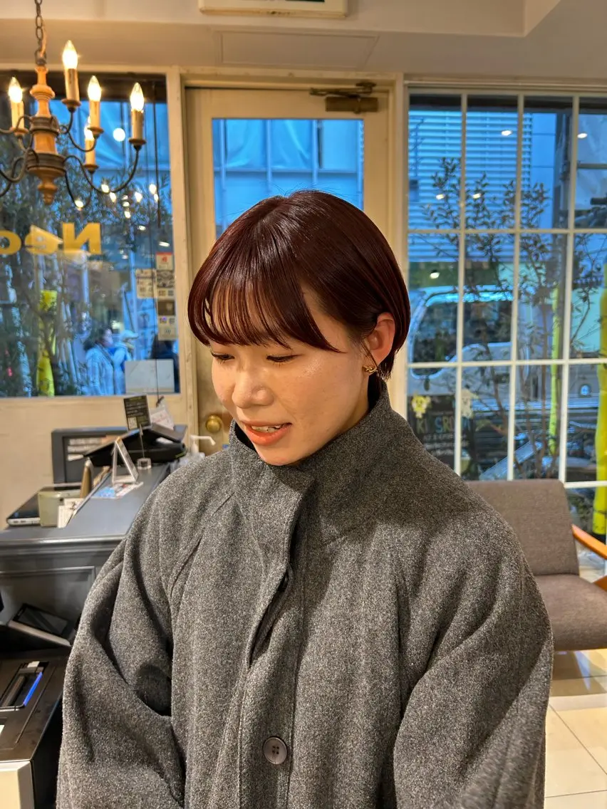 カラー ブリーチ ブリーチなしカラー lomalia moekaのヘアスタイル