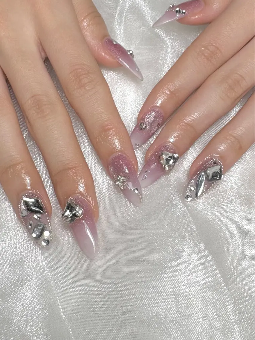 ネイル 長さ出し ハンドネイル nail salon Anela🪽🫧のエステ・リラクイメージ