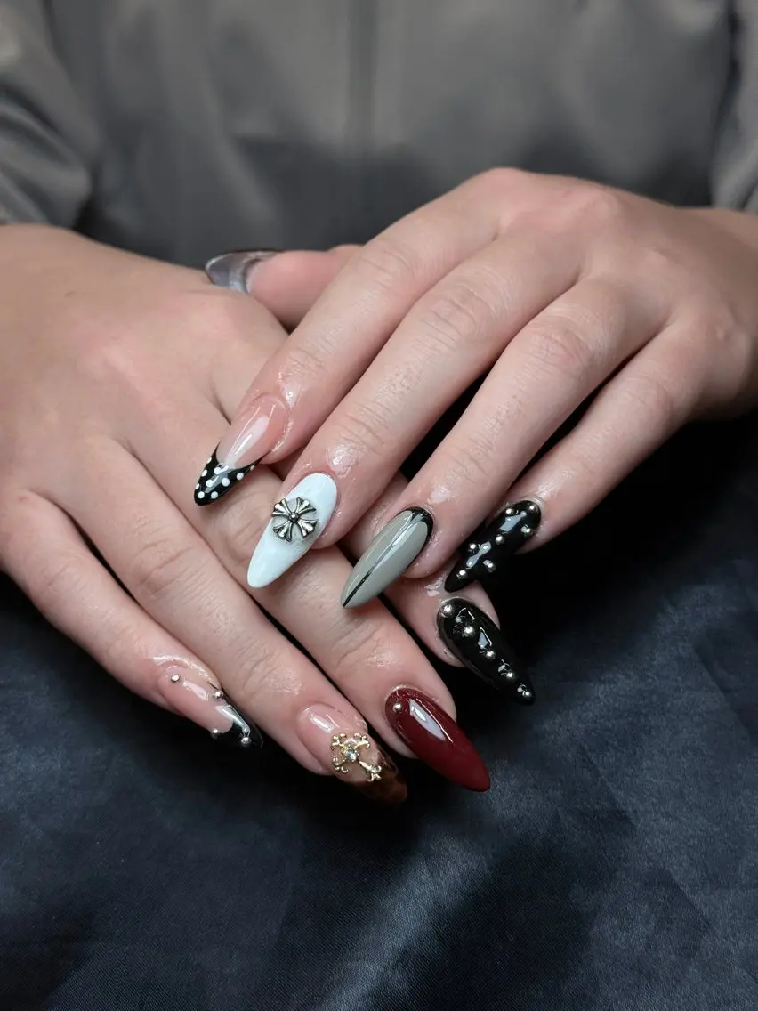 ネイル Iconic Nailのネイルデザイン
