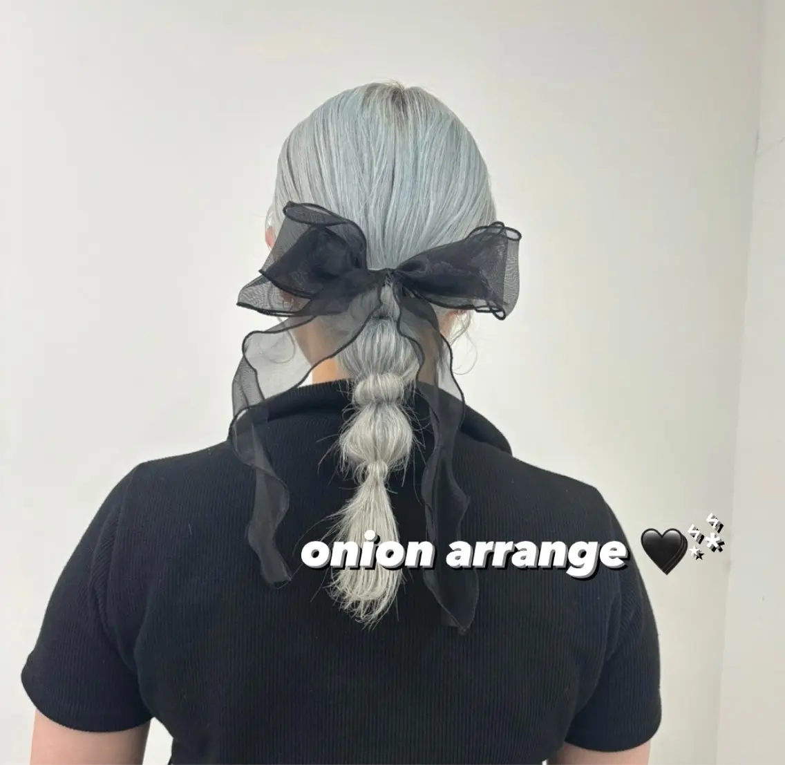 セミロング ヘアアレンジ 玉ねぎヘアー 🫧‪Ameri🫧 Emma ecoleのヘアスタイル