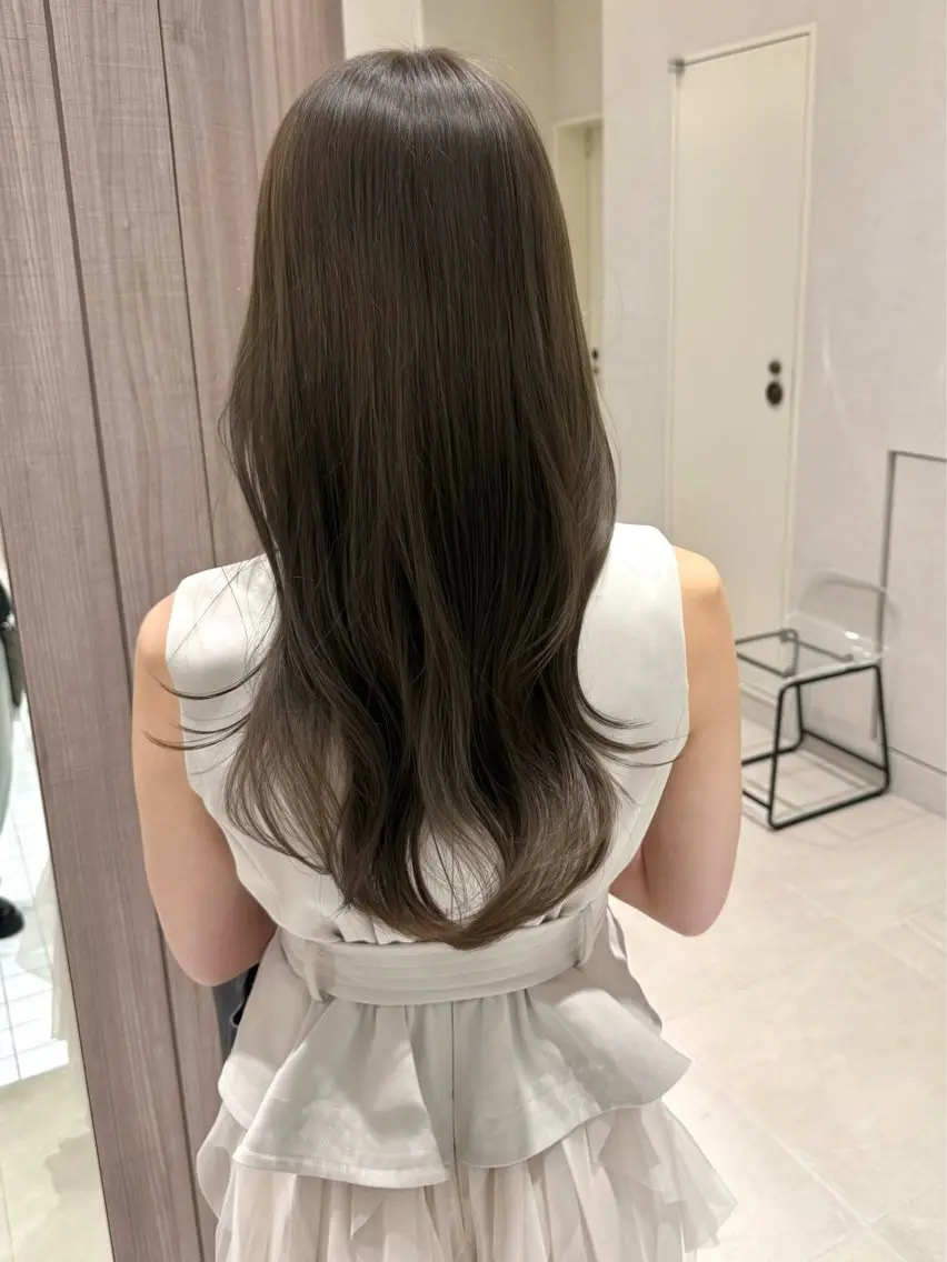 ロング カラー カット ヘアカラー トリートメント ヘッドスパ 上品ヘア🤍顔周り/ レイヤー✨/林遼一郎のヘアスタイル