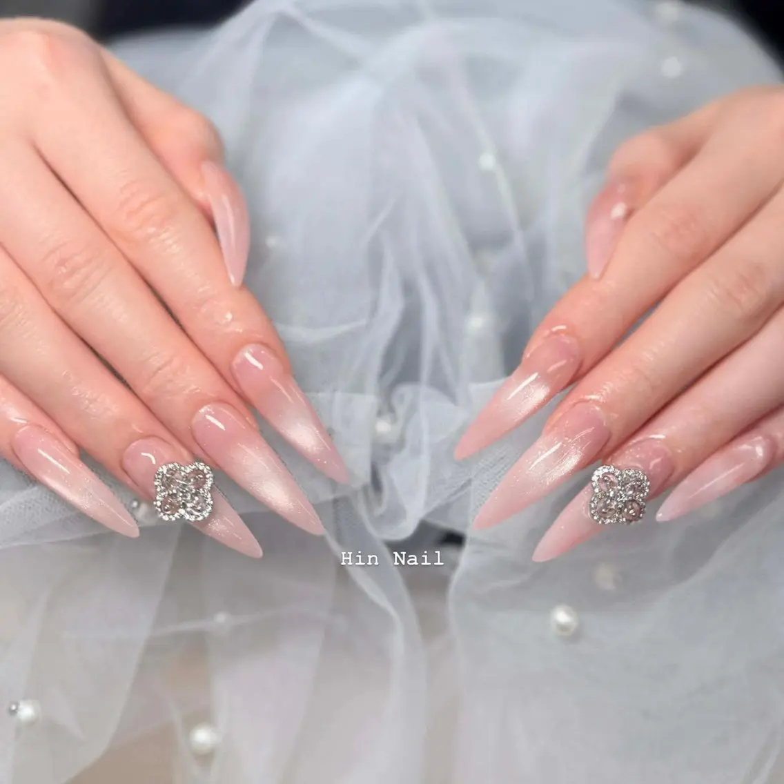 ネイル ハンドネイル Hin Nail 日本橋のネイルデザイン