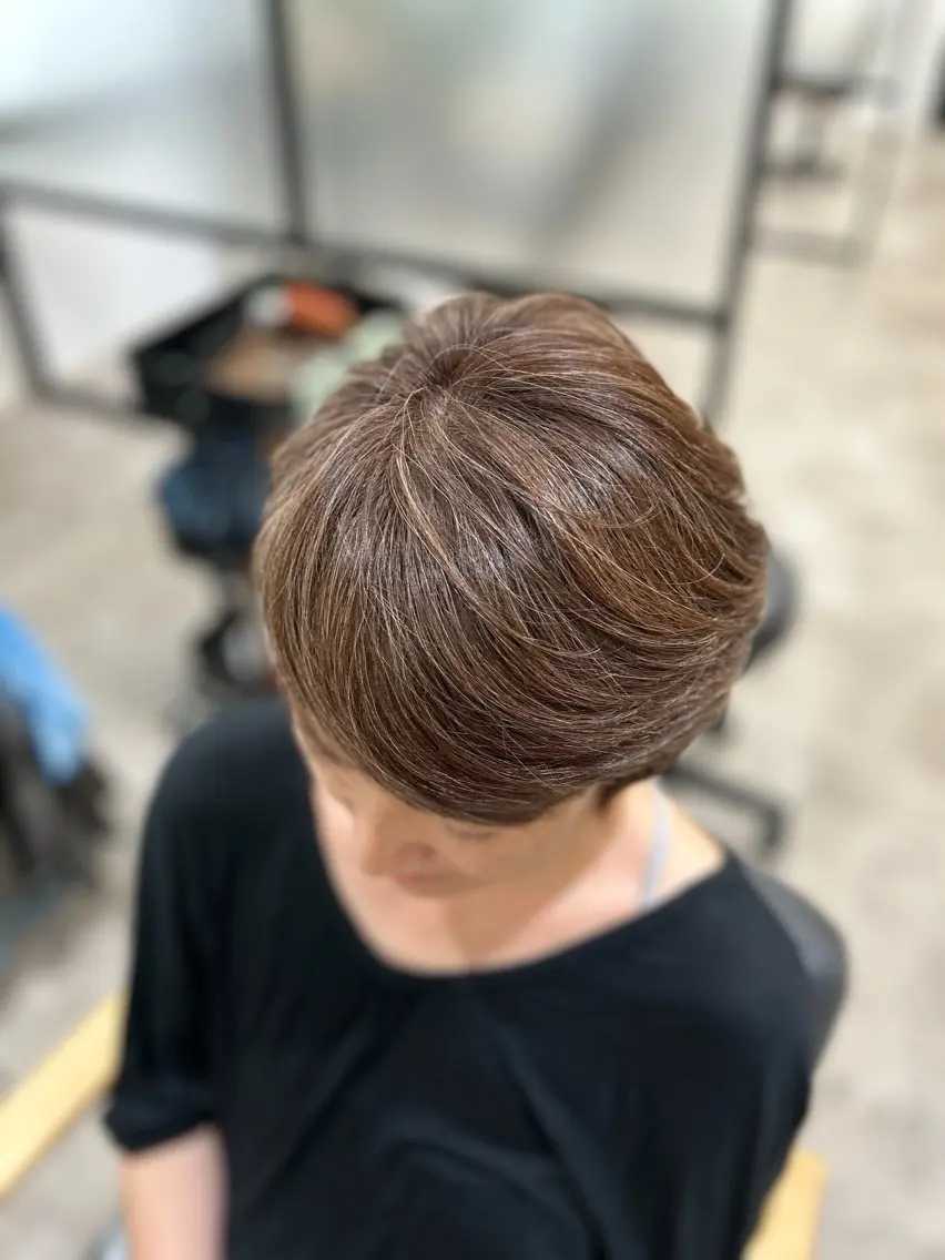 白髪に合わせた施術へ✨【カット＋白髪ぼかし＋トリートメント】の写真