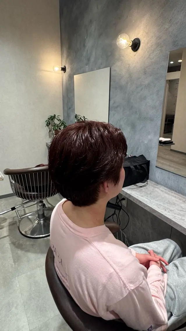 ショート カラー メンズ 清水 菜々子のヘアスタイル