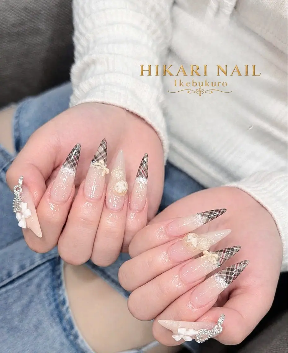ネイル チークネイル 長さ出し フレンチネイル ガーリー ハロウィン ハンドネイル HikariNail Ikebukuroのネイルデザイン