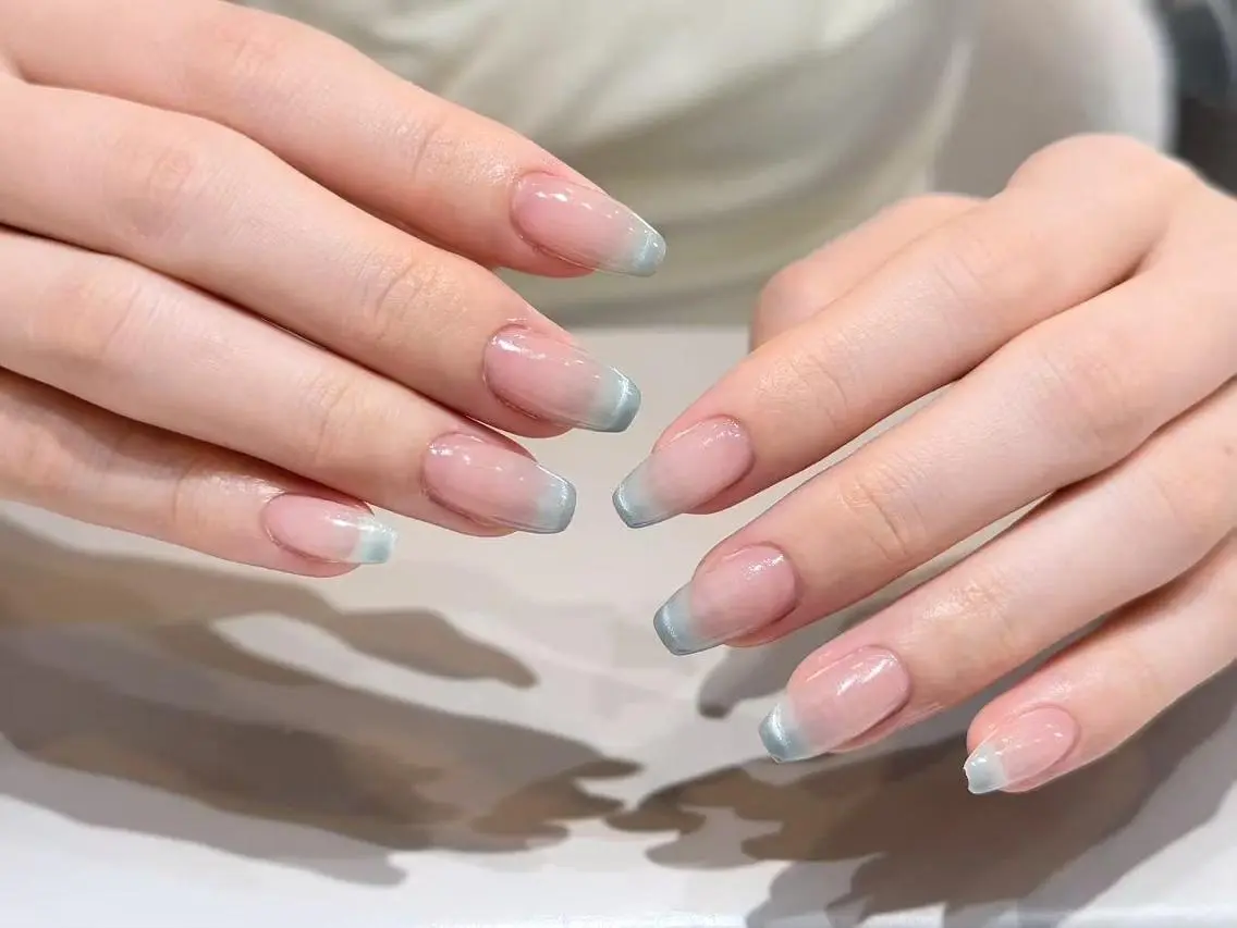 ネイル CHERIR Emiのネイルデザイン
