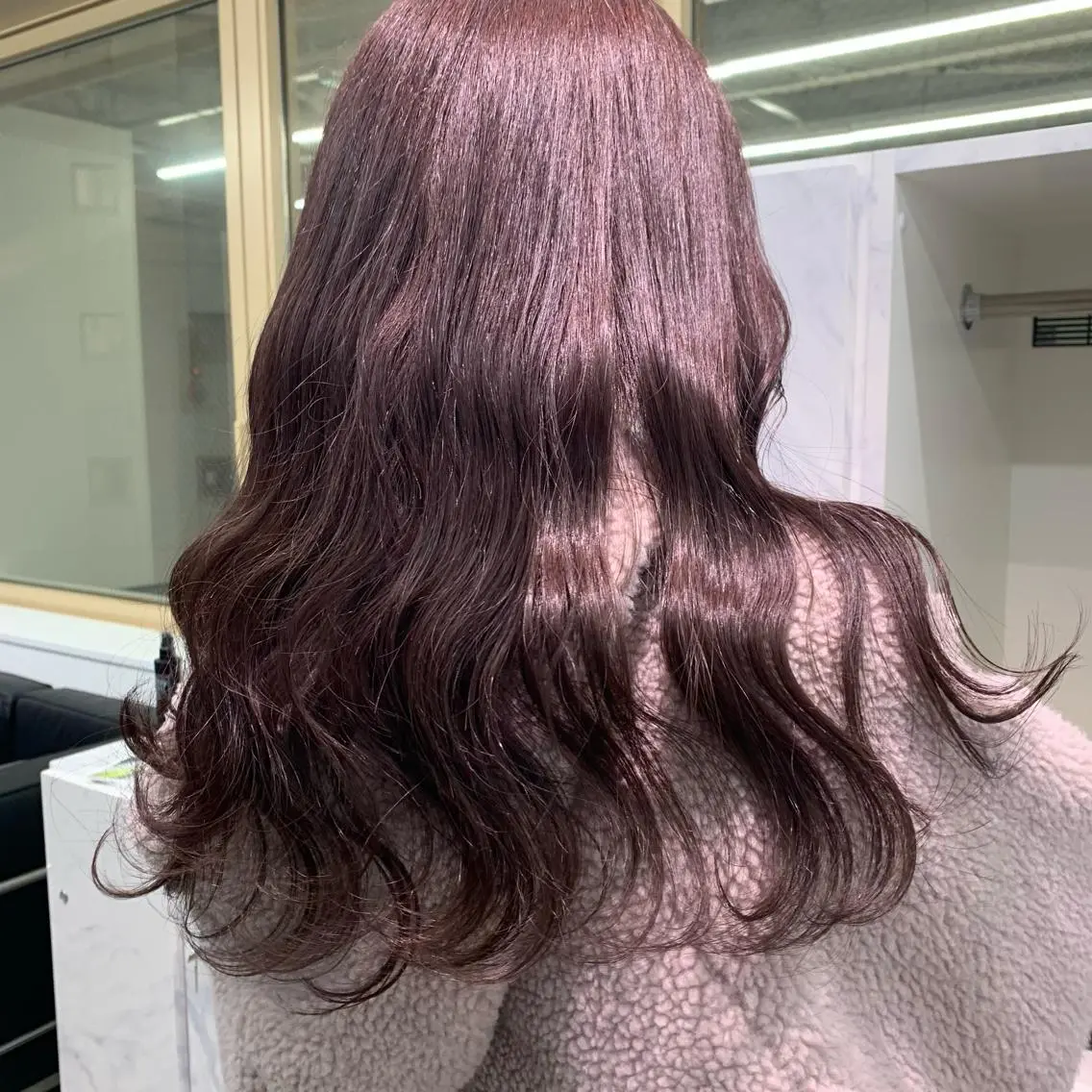 ロング カラー ベージュカラー パープルカラー 韓国🤍ワンホンヘア みかん🇨🇳のヘアスタイル
