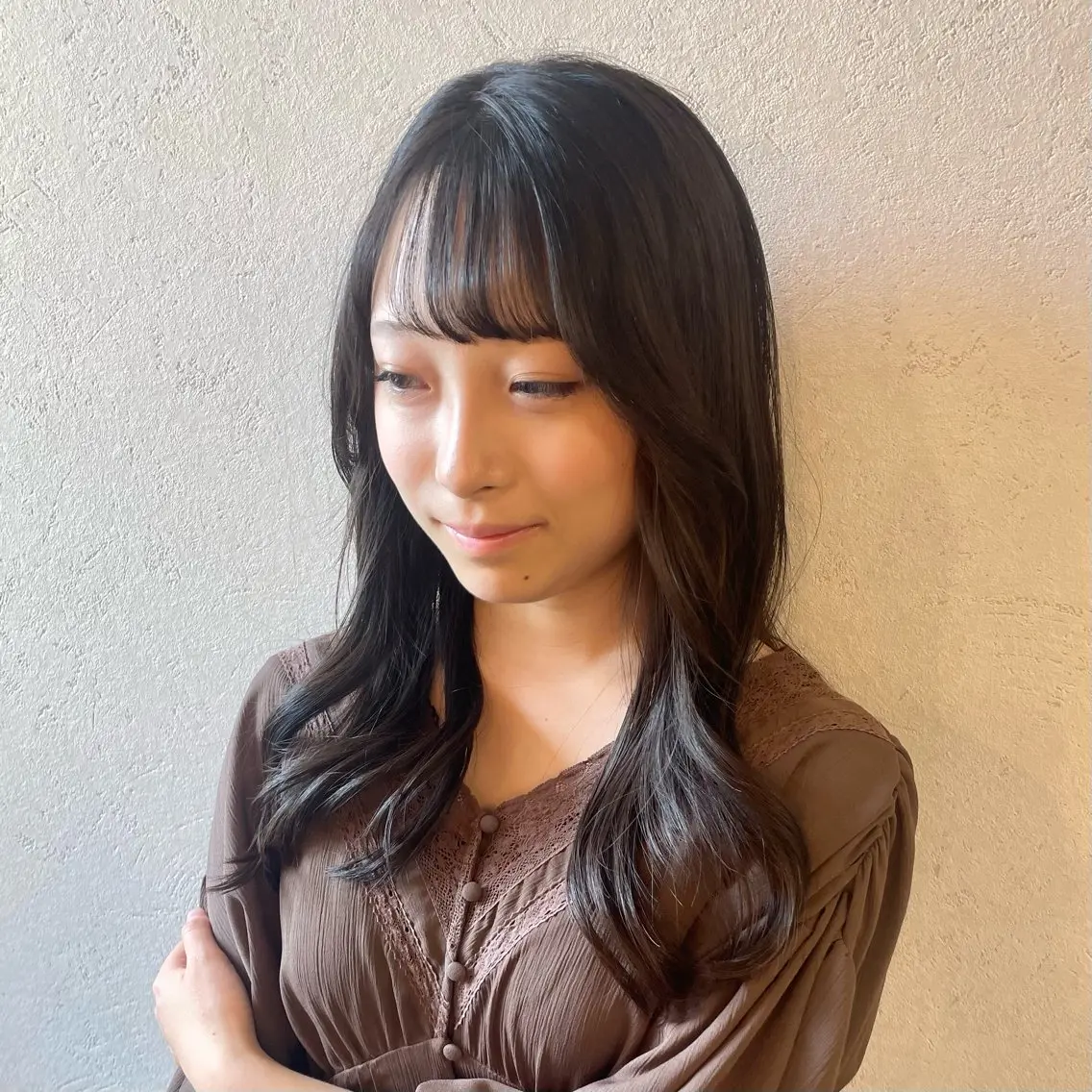 ロング ヘアカラー 縮毛矯正 銀座：似合わせカラー オリーブ🫒アレンジのヘアスタイル