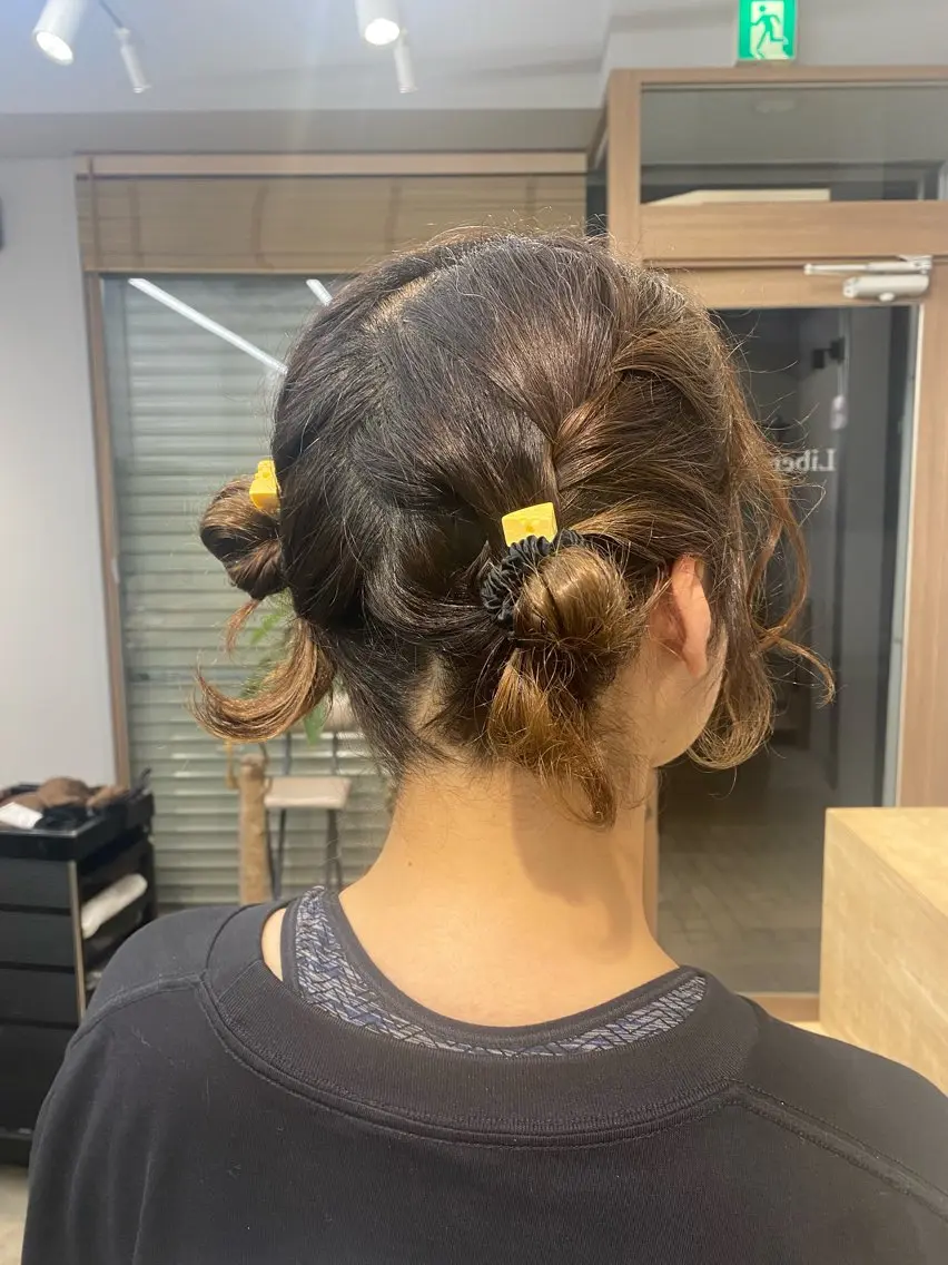 ミディアム お団子ヘア 🐾Libero🐾 柏　KONOMIのヘアスタイル