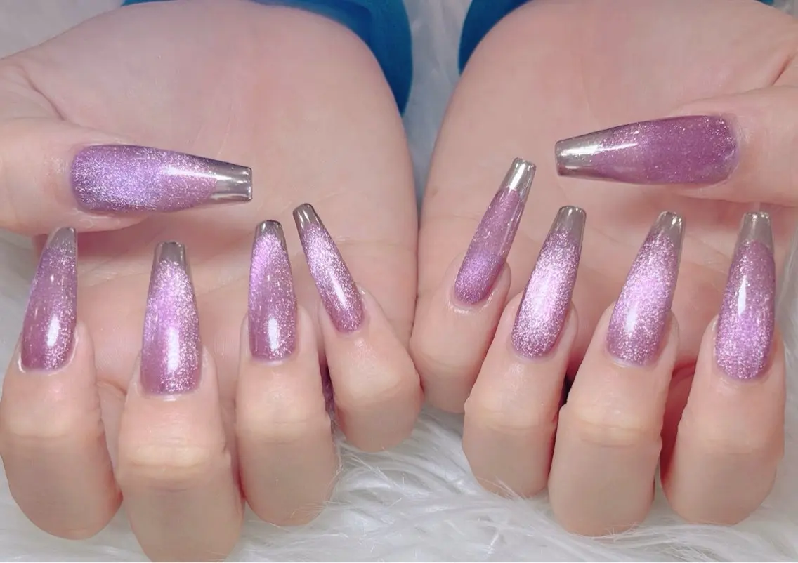 ネイル フレンチネイル マグネットネイル ミラーネイル ハンドネイル FLY Nail Salonのネイルデザイン