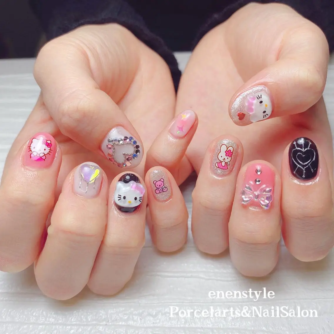 ミディアム ネイル 🐾enen style 🐾のネイルデザイン