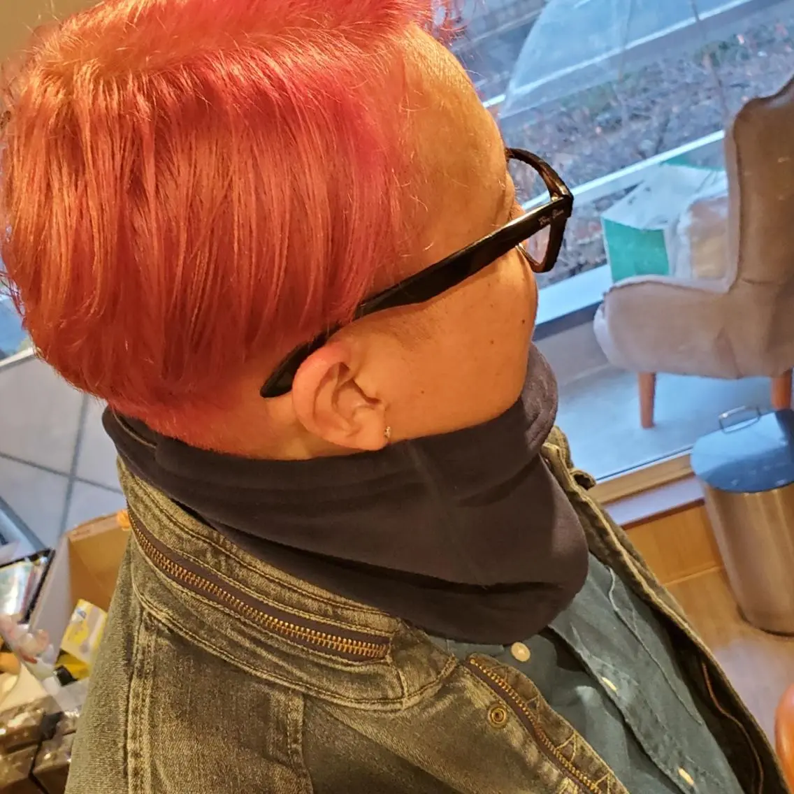 メンズ ショート カラー メンズブリーチ メンズパーマ ブリーチ イルミナカラー 外国人風カラー ヘアカラー spa hair ark 富井直美のヘアスタイル