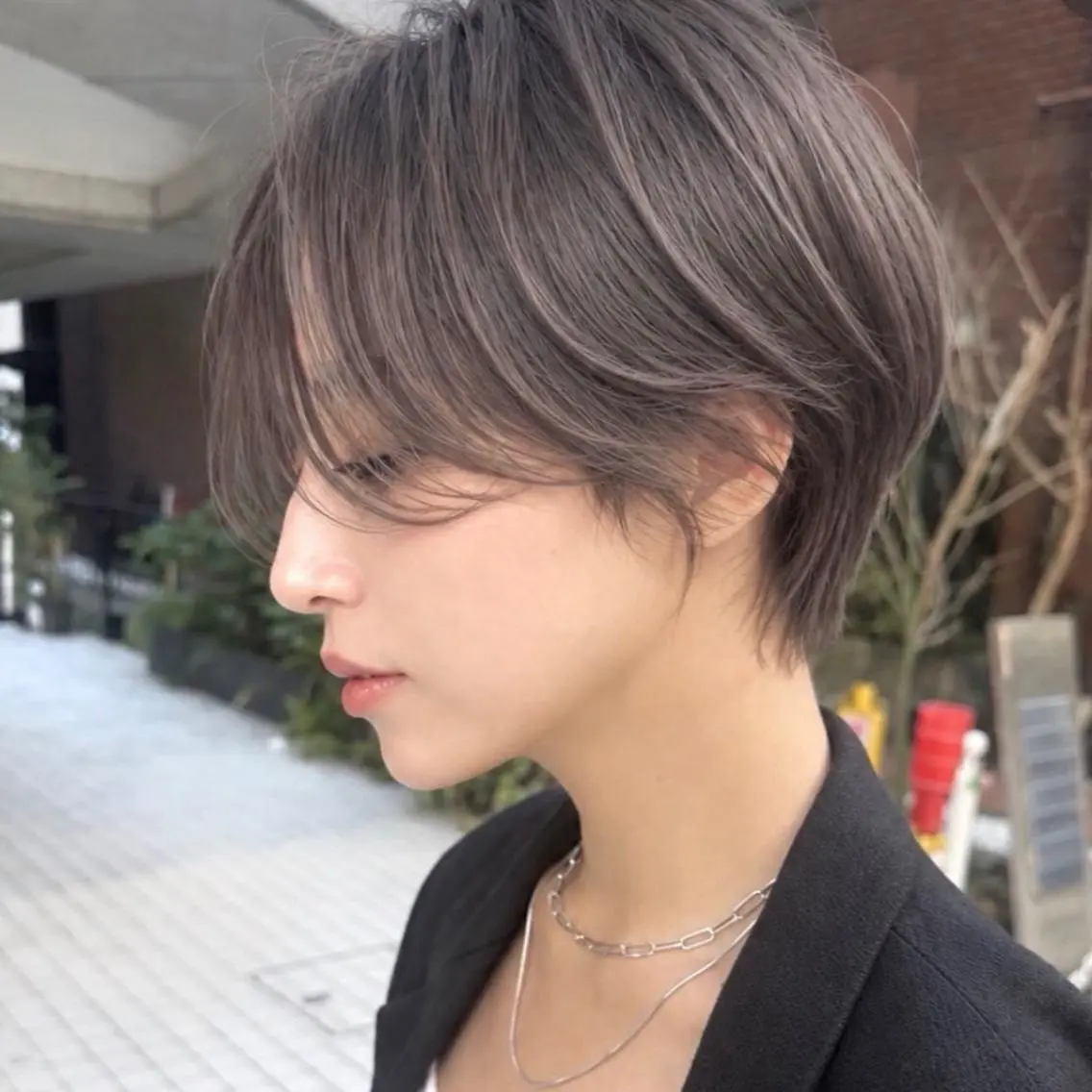 ショート カラー ハンサムショート アッシュ ベージュカラー 透明感カラー ショートヘア カット ヘアカラー 骨格診断で絶対可愛い ✨丸みショート✨凌弥のヘアスタイル