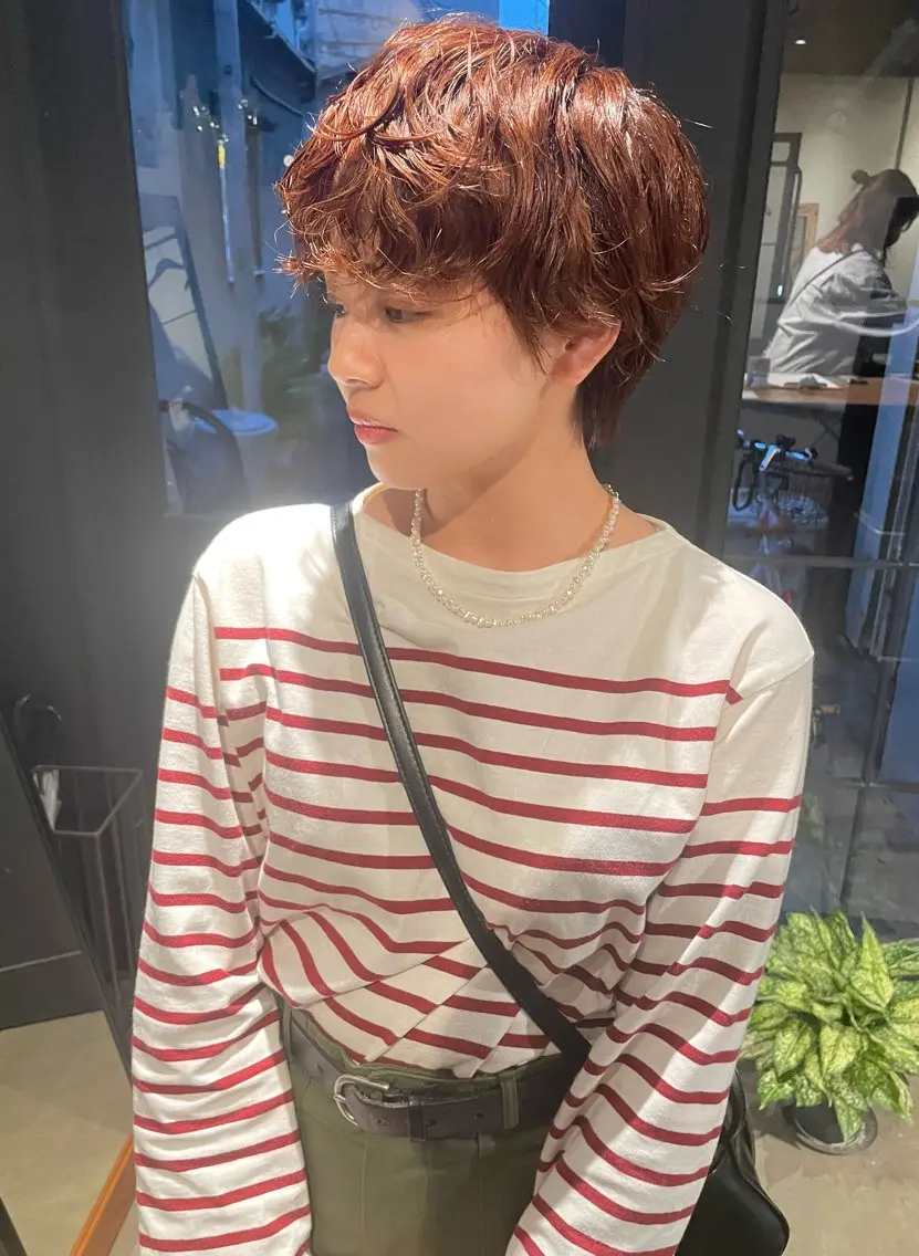 《2回目以降のお客様限定‼️》カット＋パーマ(＋3300円​〜​髪質改善oggiottoトリートメント)の写真