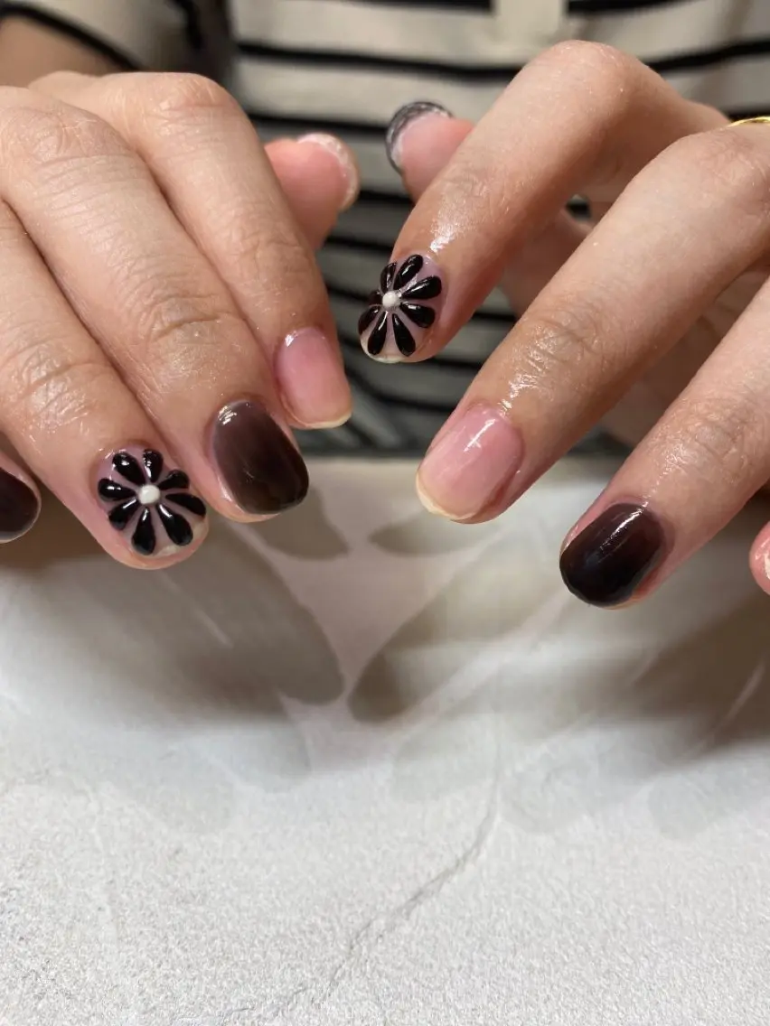 ネイル isobe yuiのネイルデザイン