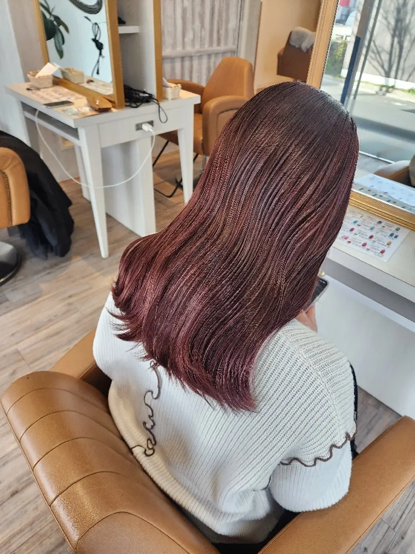 セミロング カラー ベージュカラー ブリーチ ダブルカラー ブリーチなしカラー ピンクカラー ヘアカラー トリートメント レイヤーカット/ ウルフカット/大橋 のヘアスタイル