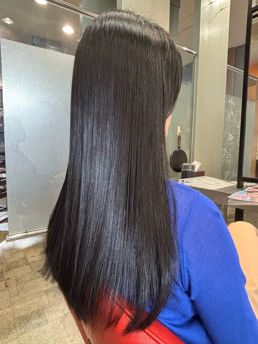 ロング トリートメント 渡辺 桃花のヘアスタイル