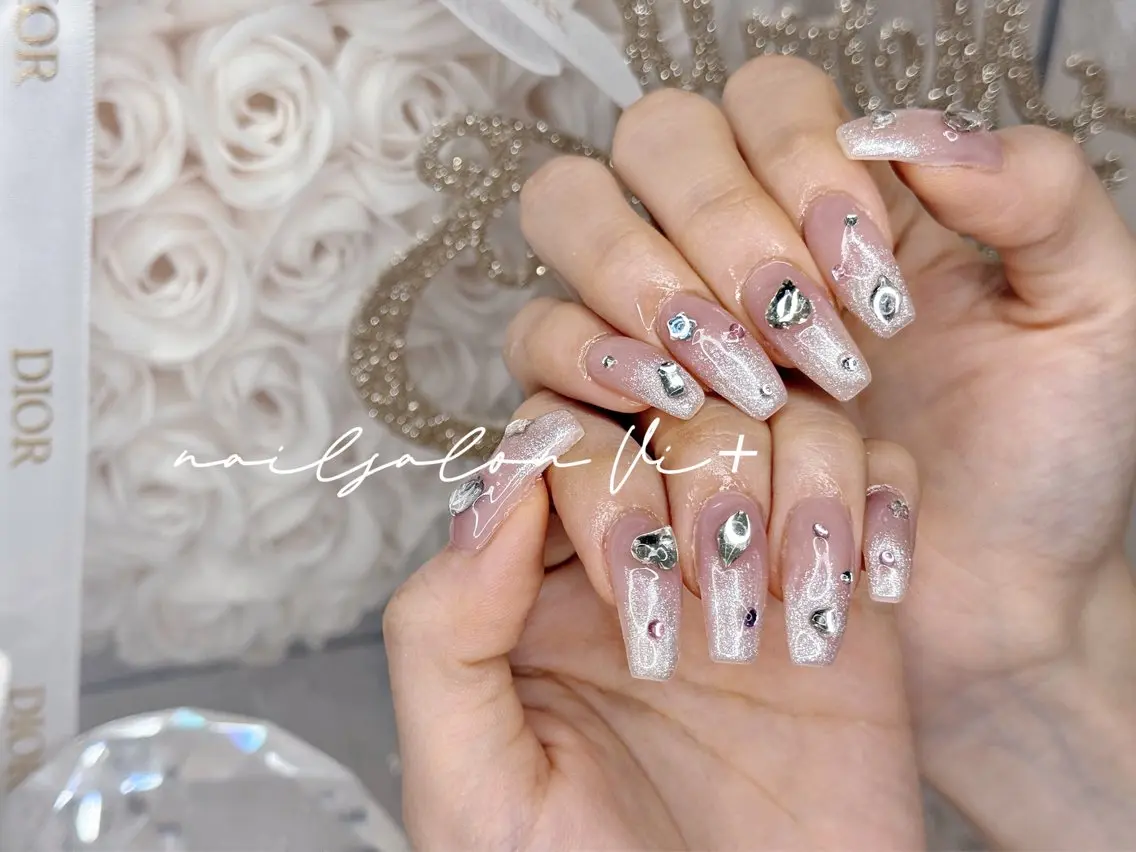 ネイル ハンドネイル ✨Nailsalon Vi+✨のネイルデザイン