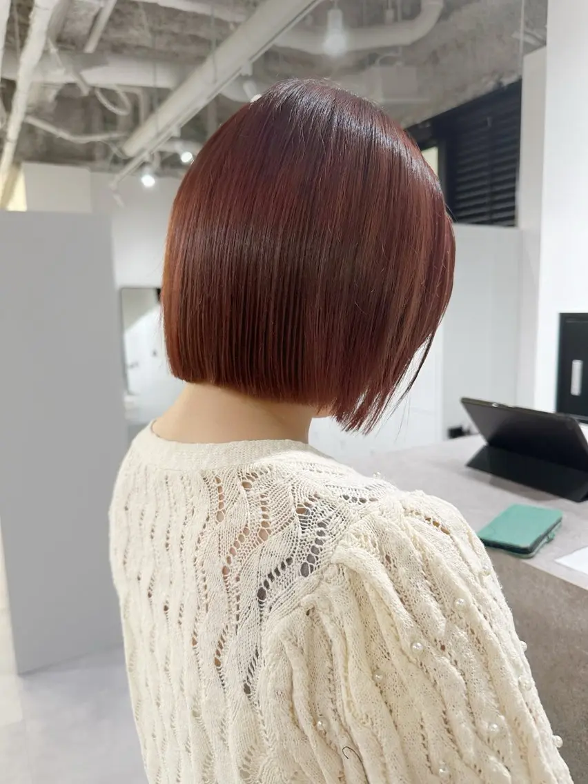 ショート ボブ ハイライト ヘアカラー アンニュイヘア/ 顔周りカット/Moeのヘアスタイル