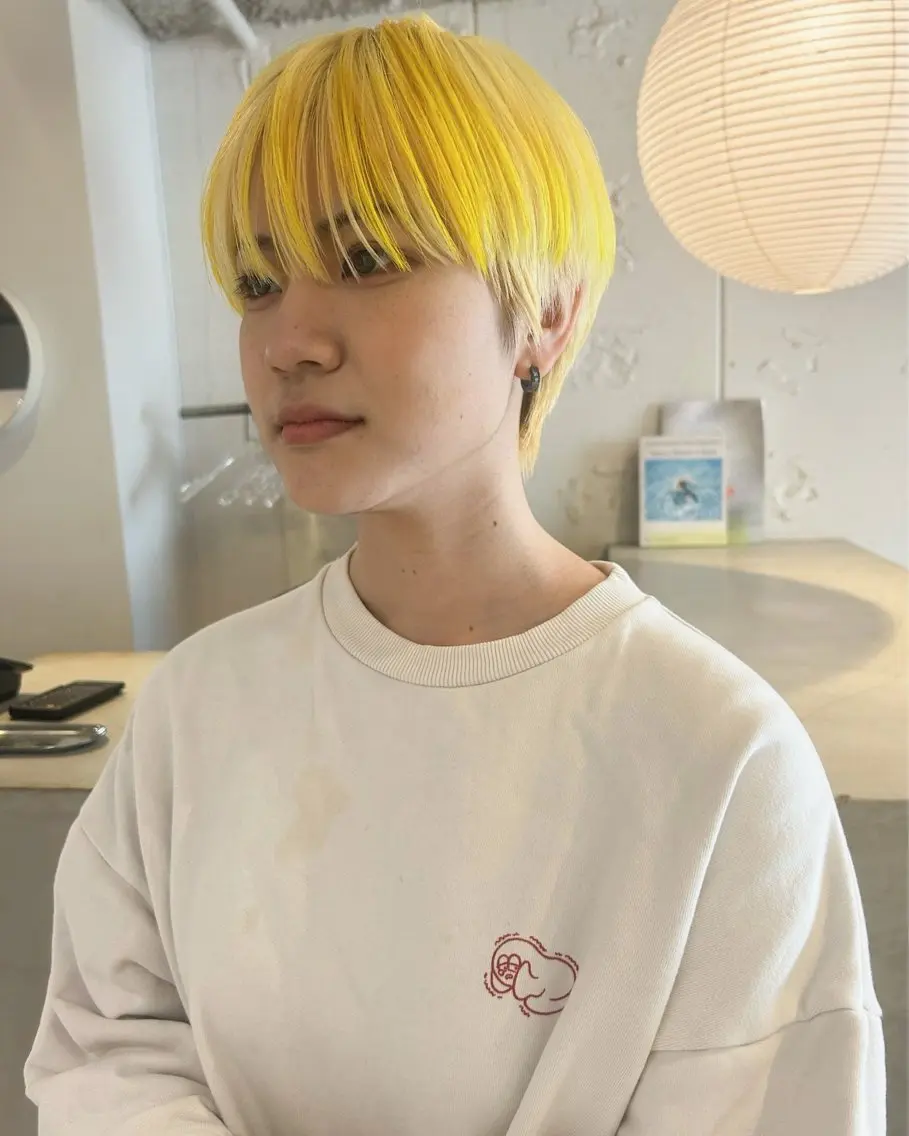 ショート カラー ブリーチ ケアブリーチ ショートヘア カット ヘアカラー トリートメント 村上雅人 ナチュラルモードのヘアスタイル